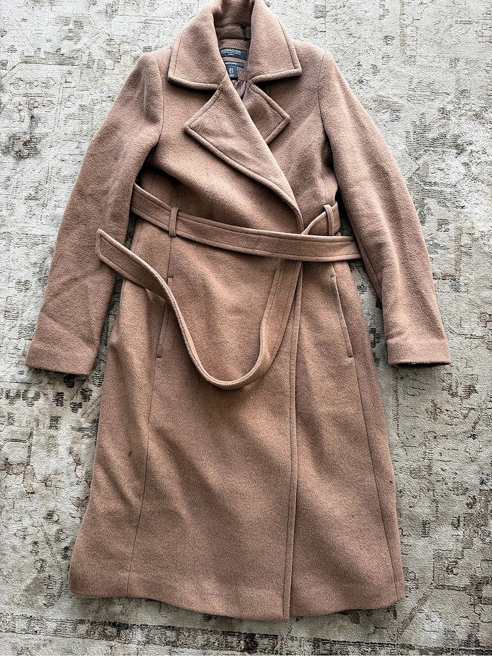 Classic camel Coercion Wool Belted Trench Coat in Brown Size 4